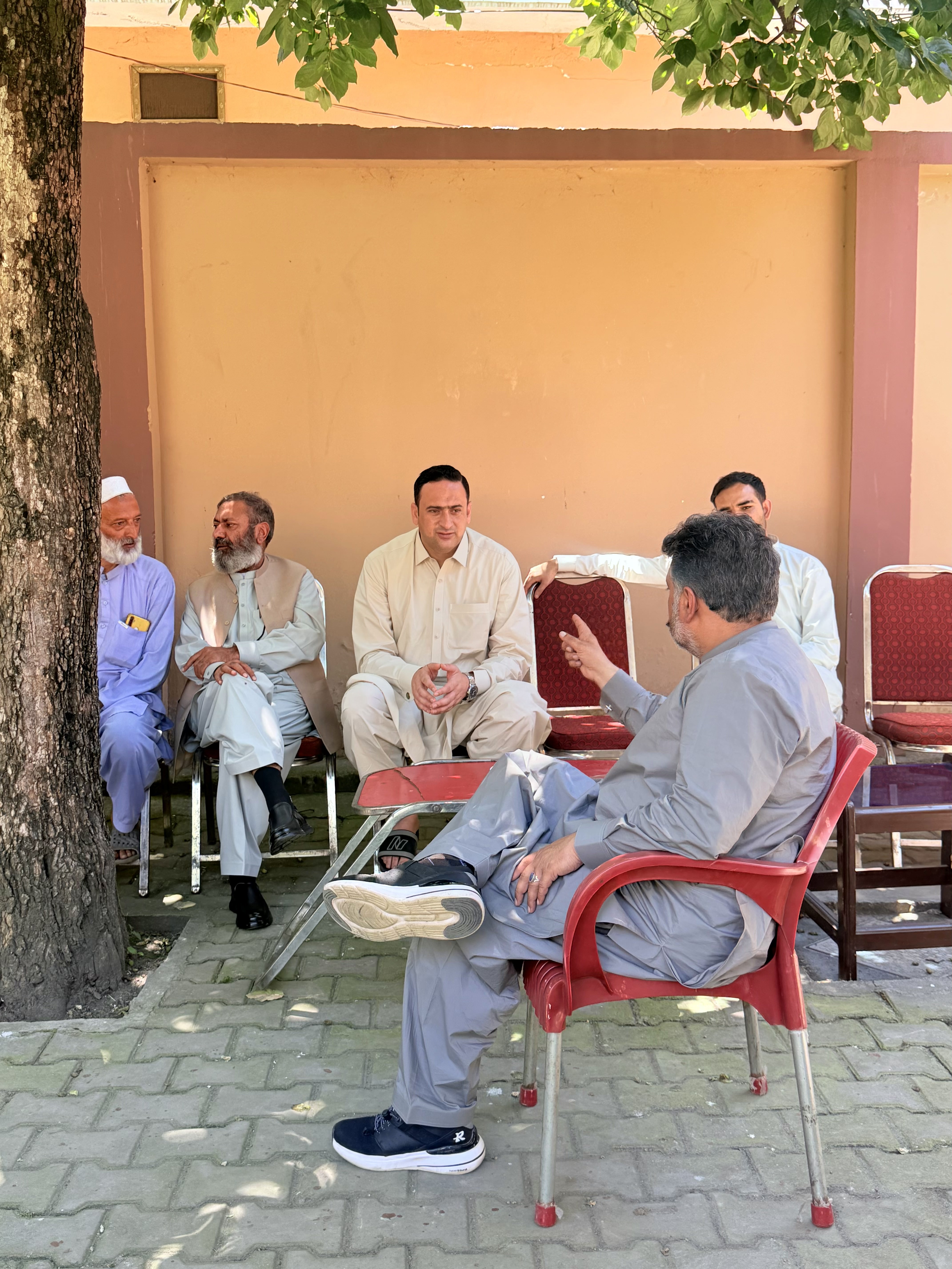 Mian Shahid Ali in dialogue with community elders and social leaders